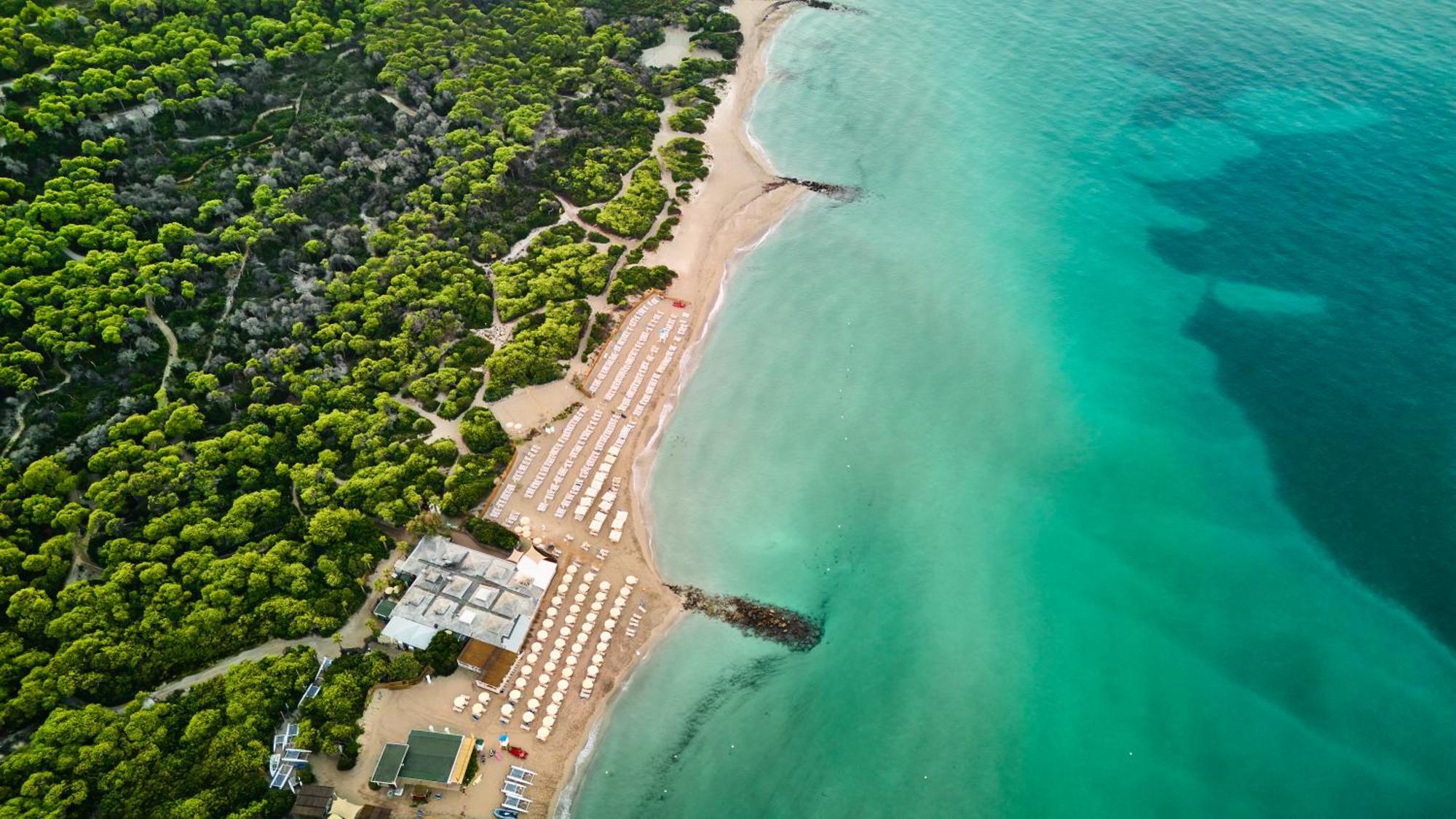 Robinson Apulia Hotel อูเจนโต ภายนอก รูปภาพ